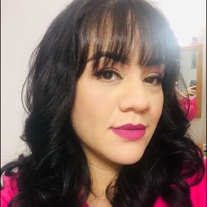 Meet your Posher, Tania